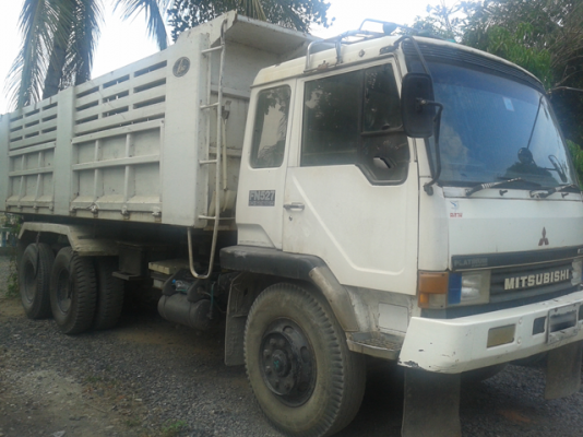 10 ล้อดั้ม 2 เพลา MITSUBISHI FN527M-TD4XXX เครื่อง 6D16 พร้อมใช้