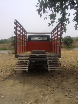 รถบรรทุก 4 ล้อ isuzu elf พร้อมใช้งาน ไม่มีทะเบียน ราคาต่อรองได้