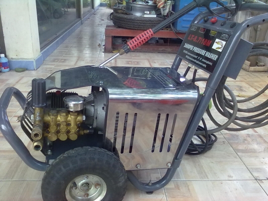 เครื่ิองอัดฉีด LORENZIA สภาพ 95\%