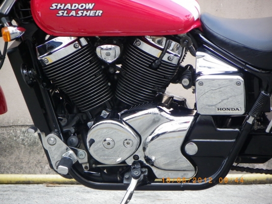 Honda shadow slasher 400
