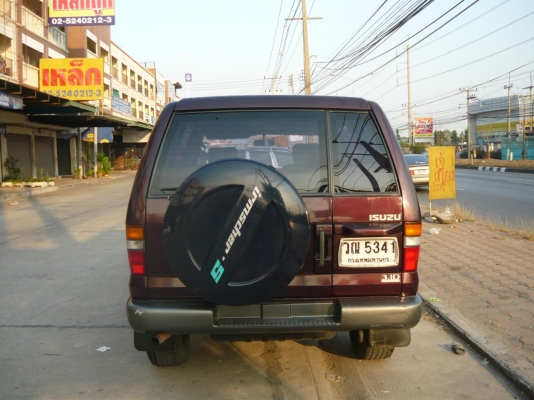 ขาย Isuzu Trooper 95  รถสถานทูตอเมริกาใช้น้อย สวยมั่กๆ โทร 087 061 4919