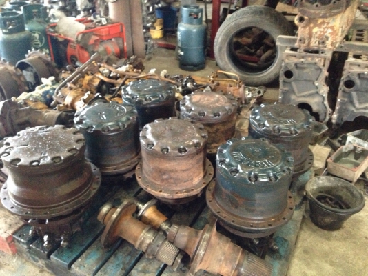 ขายตัวเดินKomatsu pc120-2สภาพสวย