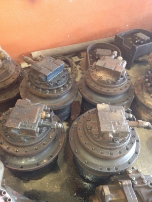 ขายตัวเดินKomatsu pc120-2สภาพสวย