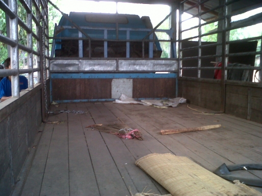 6 ล้อ ISUZU NPR ประกอบ 115 แรง เกียร์ยาว หน้า-หลังเดิม ๆ ไม่ใช้งานหนัก(รถบ้านสภาพดี)