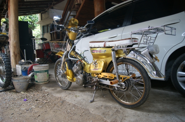 ขายด่วน c70 มีใบ  เครื่องโซ  เครื่องฟิต ของ ซุบเยอะ ขายถูกๆ 15000