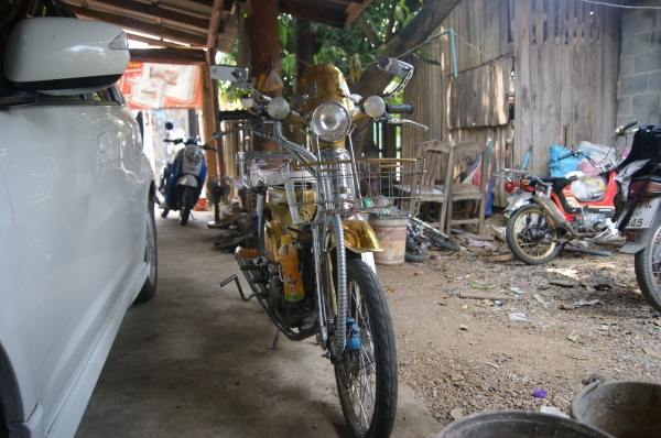 ขายด่วน c70 มีใบ  เครื่องโซ  เครื่องฟิต ของ ซุบเยอะ ขายถูกๆ 15000