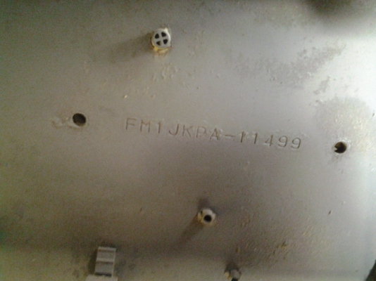 ขายhino FM1Jหัวลากปี48เครื่อง260แรงรถห้าง สวยพร้อมใช้