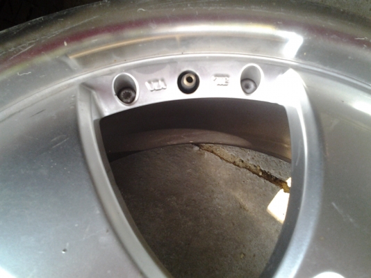 ล้อขอบ 18  5รูกระบะมีคู่เดี่ยว