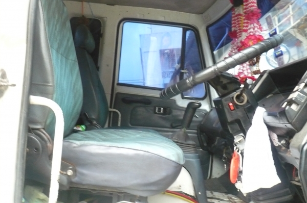 ขายหัวลากพร้อมหาง3เพลา ISUZU FXZ 240 เครื่อง P11C