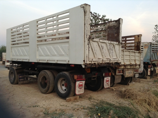 ขายลูกพ่วงดั๊มพ์สามมิตร