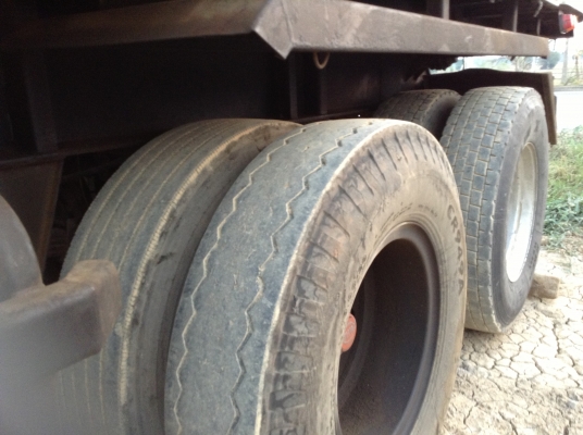 ขายลูกพ่วงดั๊มพ์สามมิตร