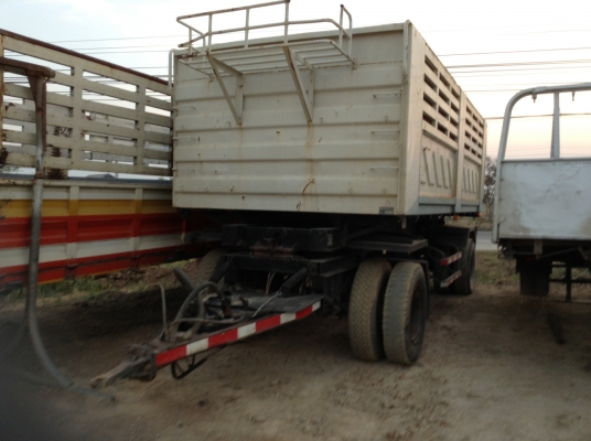 ขายลูกพ่วงดั๊มพ์สามมิตร