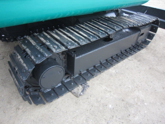 KOMATSU รุ่น PC30-7- แทร็กเหล็ก มือสองญี่ปุ่น