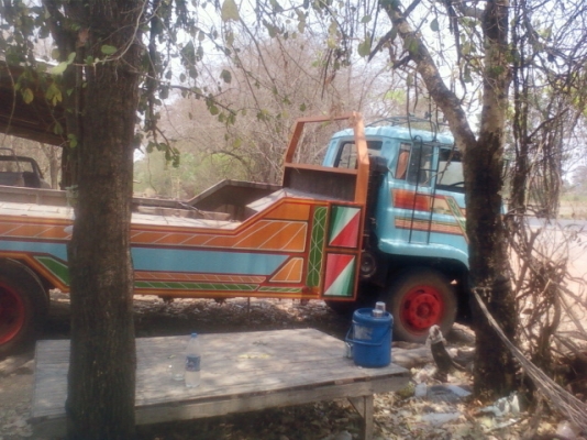 ต้องการขายรถบรรทุกเทเลอร์