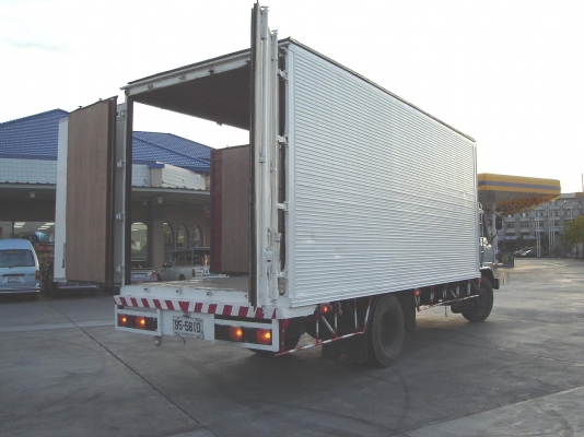 ขายHINO 6ล้อตู้ ขายHINO 6ล้อตู้