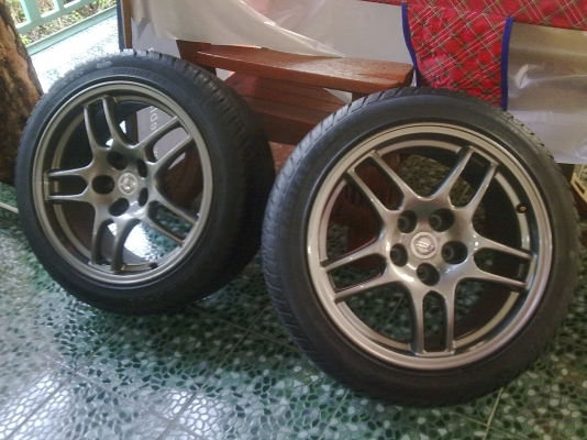 ขายล้อ r33 ขอบ17หน้ากว้าง9นิ้ว 4ลูก ฝาครบ1ชุด พร้อมยาง