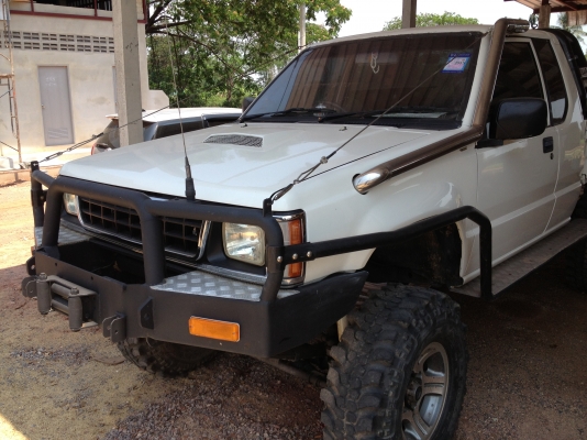 ขาย mitsubishi cab แอร์โร แปลง 4WD คานหน้า-หลัง เครื่อง 2L 2500 ขาย 290,000