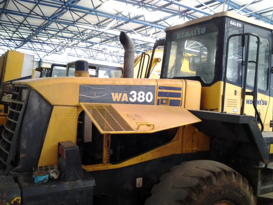 ขายรถตัก Komatsu WA380-5  #60453 ปี 2547 นำเข้าจากญี่ปุ่น พร้อมตรวจสภาพ  สนใจติดต่อคุณหนิง โทร.080-656-5422