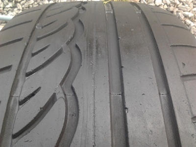 ขายยาง205/55/16 ปี 10 DUNLOP SP 01 1 ชุด