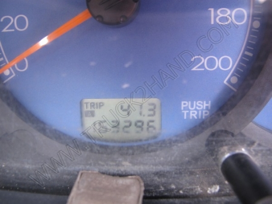 รถกระบะ ยี่ห้อ MITSUBISHI