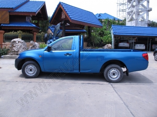 รถกระบะ ยี่ห้อ MITSUBISHI