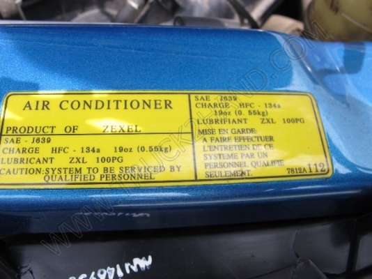 รถกระบะ ยี่ห้อ MITSUBISHI