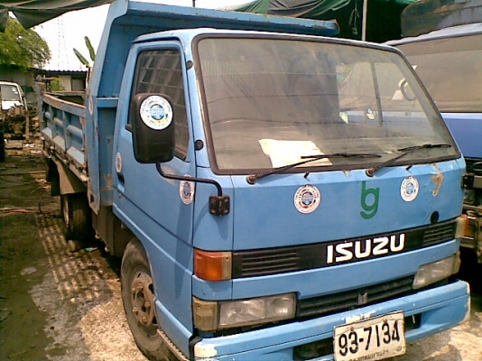 ขาย 6ล้อ อีซูซุ NKR ดั้ม เครื่อง 4BE1