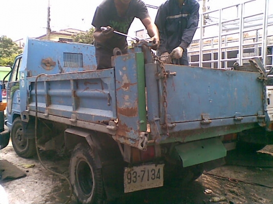 ขาย 6ล้อ อีซูซุ NKR ดั้ม เครื่อง 4BE1