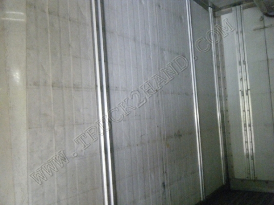 รถบรรทุก 4 ล้อตู้เย็น ยี่ห้อ ISUZU รุ่น D-MAX รถบรรทุก 4 ล้อตู้เย็น ยี่ห้อ ISUZU รุ่น D-MAX