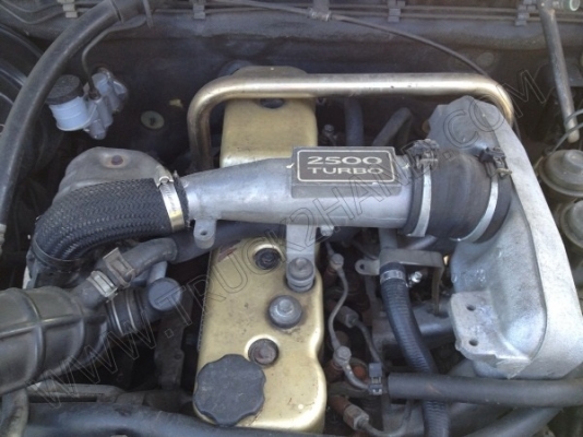 รถบรรทุก 4 ล้อตู้เย็น ยี่ห้อ ISUZU รุ่น D-MAX รถบรรทุก 4 ล้อตู้เย็น ยี่ห้อ ISUZU รุ่น D-MAX