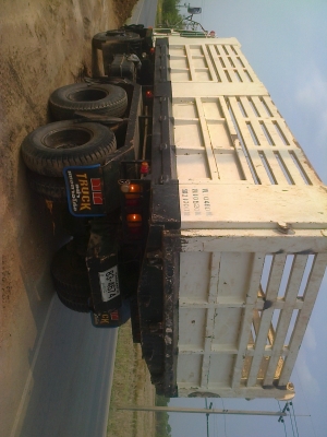 ไอ้หลงเทอร์โบ ดัมพ์ KAC    FN527MTF 74##   สภาพสวยกิ๊บมี 2 คัน