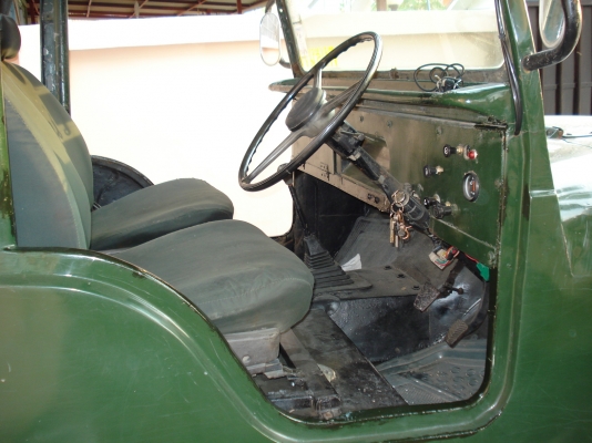 CJ6 เครื่องดีเซลอีซูสุ 2400cc ขับ4WD ใช้ประจำวัน CJ6 เครื่องดีเซลอีซูสุ 2400cc ขับ4WD ใช้ประจำวัน