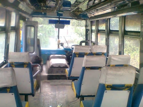 ขายรถฮีโน่ KM 300 เครื่อง 165 แรงม้า Fหน้า F หลัง