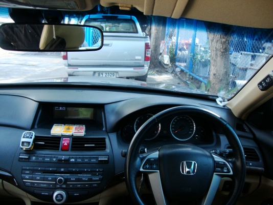 ขาย accord 2.4 el มือแรก ใช้น้อย 7 หมื่นกว่า กม.