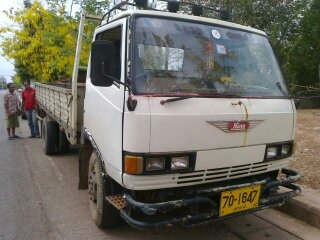 ขายด่วนรถ 6 ล้อ HINO FBN117 hp    081-0580742