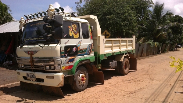 รับสมัครพนักงานขับรถหกล้อ