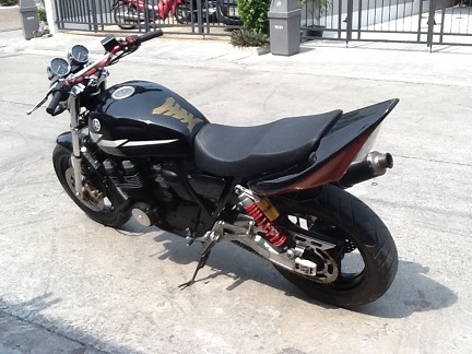 ขายด่วน xjr 400 อินวอย+สรรพสามิตรแล้ว สภาพดี 59000 ราคาลดได้คับ