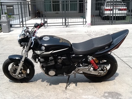 ขายด่วน xjr 400 อินวอย+สรรพสามิตรแล้ว สภาพดี 59000 ราคาลดได้คับ