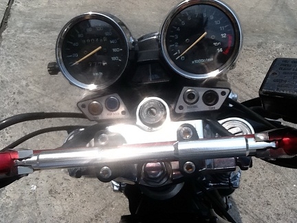 ขายด่วน xjr 400 อินวอย+สรรพสามิตรแล้ว สภาพดี 59000 ราคาลดได้คับ