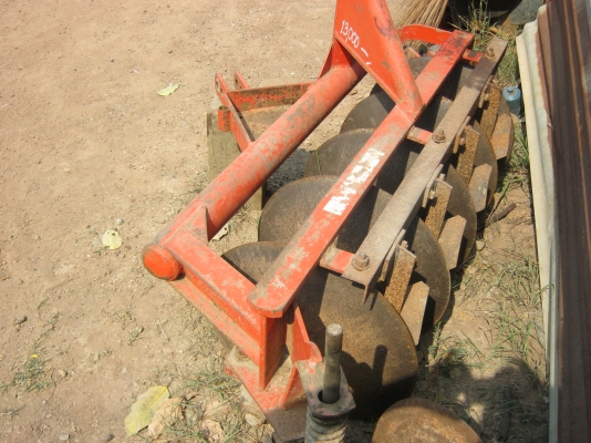 ขายด่วนผานรถไถนา LCS 5x20สวยๆครับเดิมๆใช้งานได้เลย