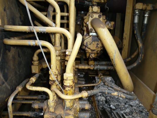 MITSUBISHI  MS090-8 กระบอกคู่ เท่า PC 100 ตักใส่10ล้อได้สบาย