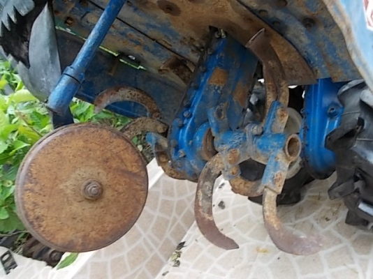 รหัส:12000763รถพรวนดินเดินตามเครื่องKF522เบนชิน(4.5ps)มีชุดพรวนดินกว้าง50cm.www.nihonmono.com