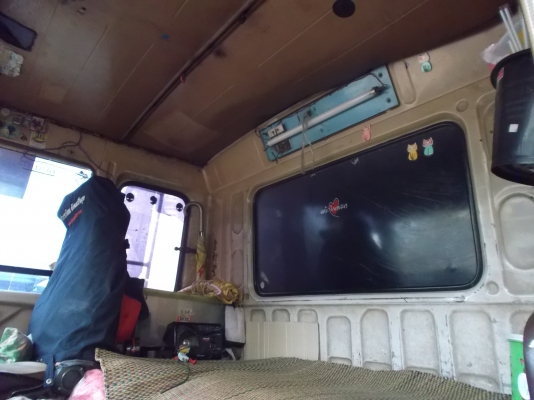 ขายดาวน์หลงเพลาเดียวเครื่อง6D16195แรงม้า