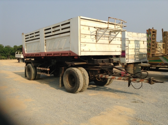 ขายลูกพ่วงดั๊มพ์สามมิตร