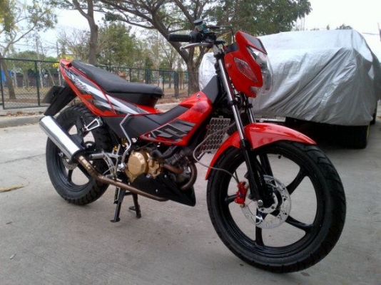 ขาย HONDA SONIC 125 แต่ง ล้อโต สวยๆ คับ ทะเบียนโอน เครื่อง ทำใหม่ หมดคับ ขาย 25500 ขาย HONDA SONIC 125 แต่ง ล้อโต สวยๆ คับ ทะเบียนโอน เครื่อง ทำใหม่ หมดคับ ขาย 25500