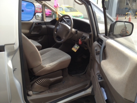 ESTIMA LUSIDA รุ่นท๊อป สภาพสวย วิ่งน้อย