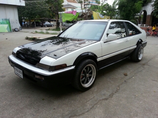 HARTBRACK รถสปอร์ต 2 ประตู ขายหรือแลกรถเก๋ง 4 ประตู