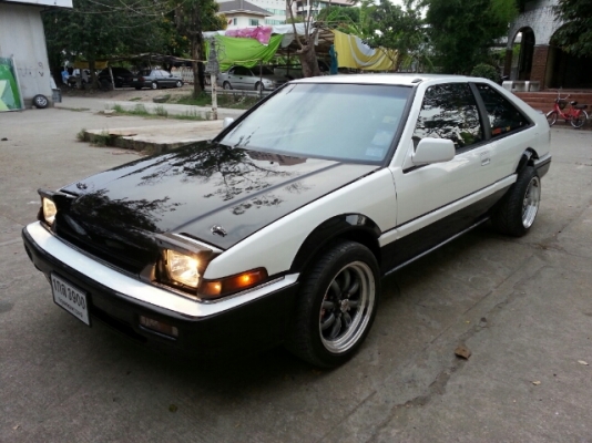 HARTBRACK รถสปอร์ต 2 ประตู ขายหรือแลกรถเก๋ง 4 ประตู