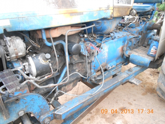 ขายรถแทรกเตอร์ ฟอร์ด 6610 เต็ม พร้อมเล่มทะเบียน