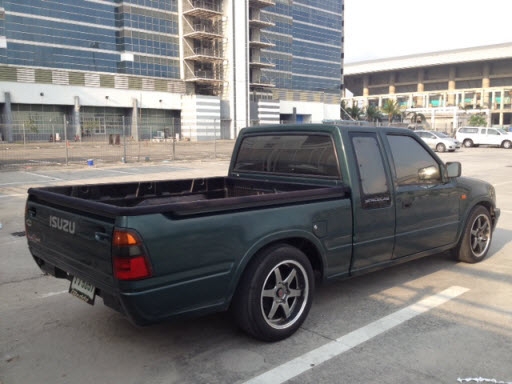 ขาย ISUZU DRAGON EYE 2.5 Turbo พวงมาลัยเพาเวอร์